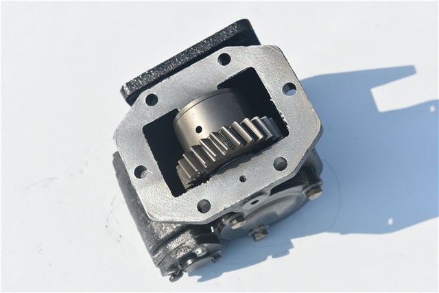 PTO Assembly For Dongfeng,FAW, Foton, JAC, JMC, Iveco, Sinotruck, Zoomlion, Sprinkler Water Truck Customizing