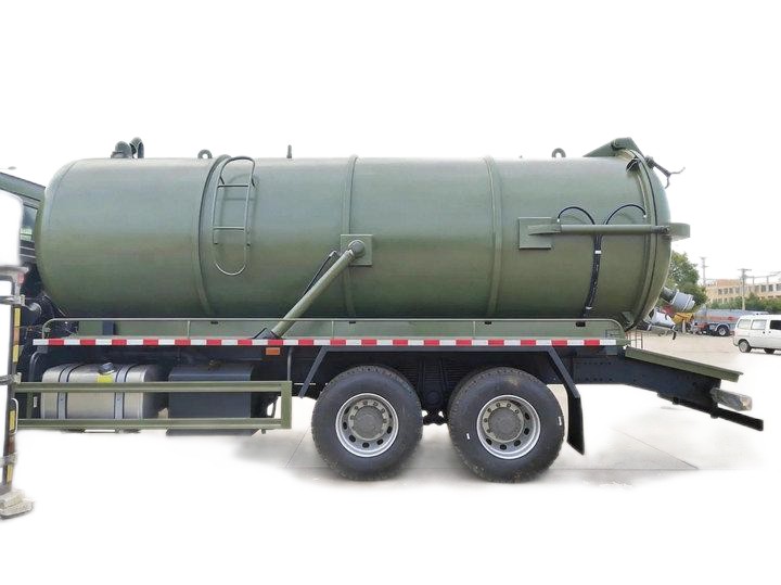 HOWO Vacuum Super Sucker Septic Tanker Truck 20m3 with Liquid Ring Vac Pump