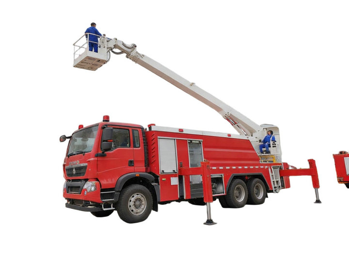 Howo 32m High Jet Fire Water Truck 7000L Water + 2000 L Foam