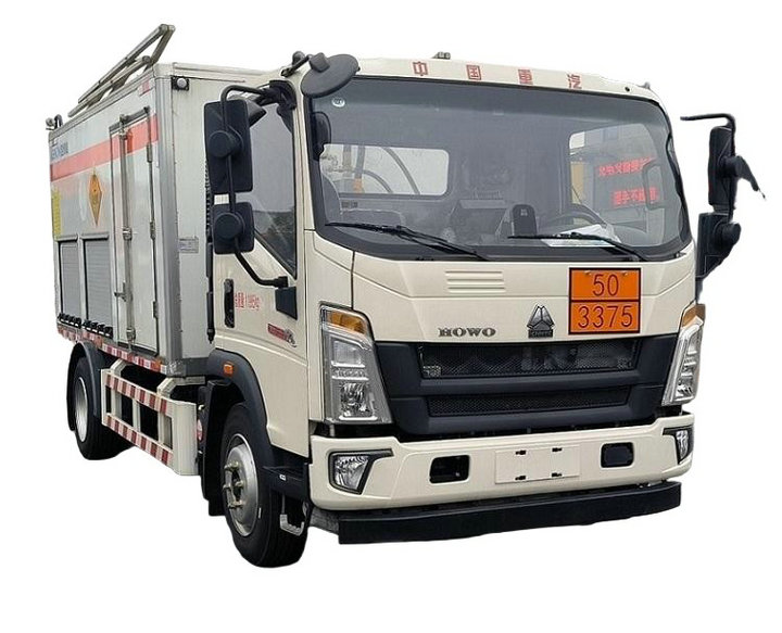 HOWO 4.5 Ton Bulk On-site Mixed Explosives Emulsion Truck