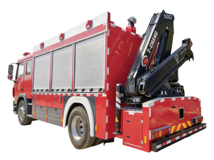 HOWO Rescue Fire Vehicle with 5 Tons Crane