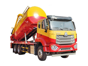 HOWO Combined Sewer Jetting And Vacuum Trucks 9000L Sewage 6000L Clean Water 