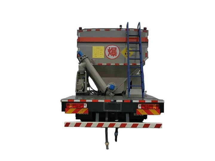 HOWO 16 Ton On-site Mixed ANFO Explosive Truck Mixing And Charging Truck 
