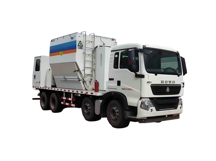 Sinotruck HOWO 14Ton ANFO On-site Mixed Emulsion Explosive Truck