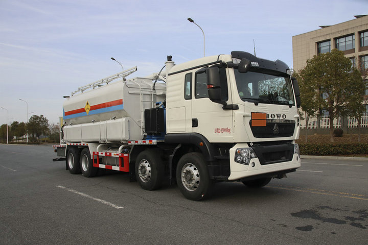 Mining Blasting ANFO Bulk Explosives ANFO Mix Units truck (30)