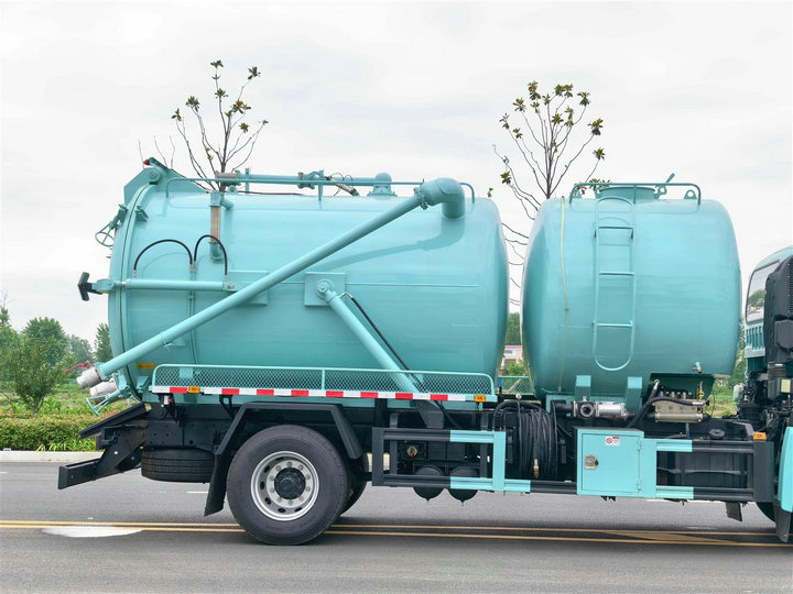 Isuzu Sewer Flushing And Cleaning Truck (5)