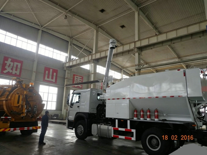 granular ammonium explosive ANFO Truck Emulsion mobile explosive Manufacturing Unit (3)