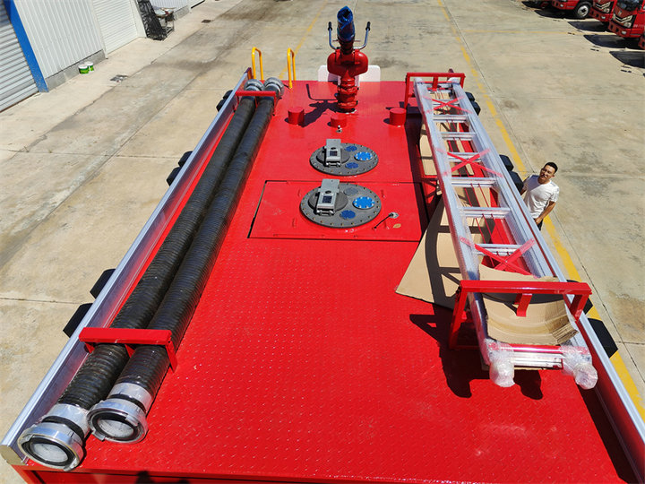 4500L fire engine Isuzu truck (20) 4500L fire engine Isuzu truck (20)