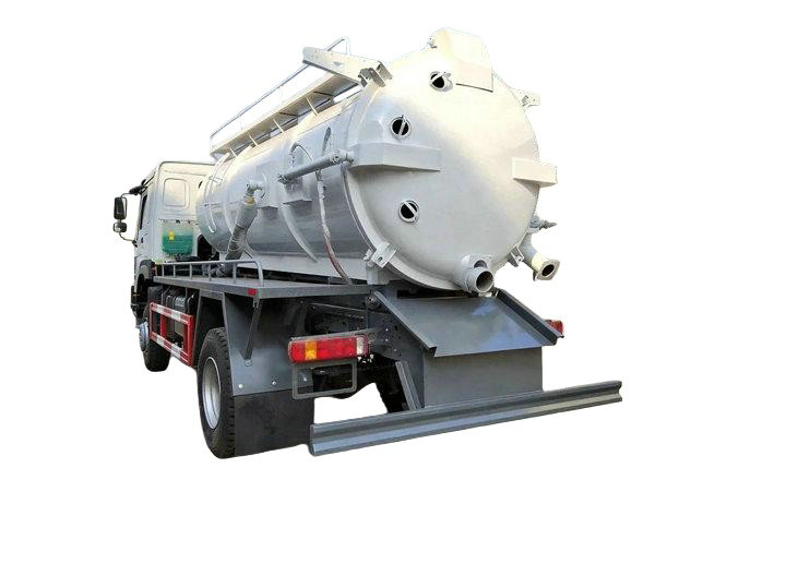 HOWO 4×4 Sewage Suction Truck 10,000L Off-Road Vacuum Tanker