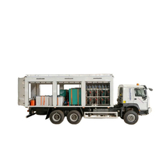 HOWO Off Road AWD 6X6 Maintenance Workshop Lube Service Truck