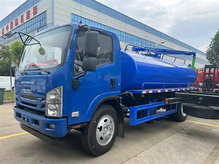 ISUZU Sewage Septic Vacuum Suction Tanker Truck (2)