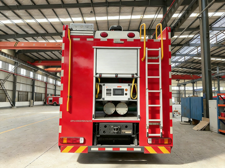 HOWO TX 24000L Heavy Water Fire Trucks (8)