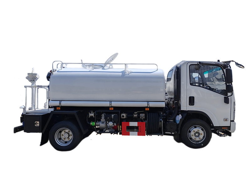 Isuzu Elf 120HP Dust Control Water Tanker 2KL- 4KL