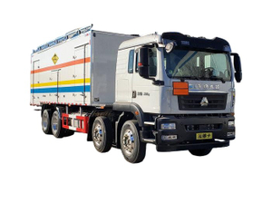 SITRAK On-site Blend Mixing Charging Emulsion ANFO Explosives Bulk Truck 