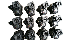 QH70 Power Takeoff PTO FAST 8JS 9JS 10JS 12JS