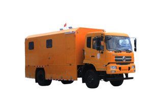  DFAC Offroad 4x4 Mobile Kitchen Truck 