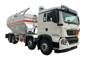 HOWO Dry Hole On-site Mixed 16 T Explosives ANFO Truck Mixing And Charging Truck 