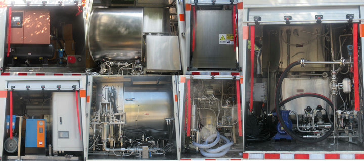 Bulk ANFO Blend Emulsion Explosives Trucks (8)