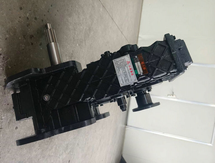 10JSD180 PTO Intermediate Sandwich Split Shaft Power Take-off (3)