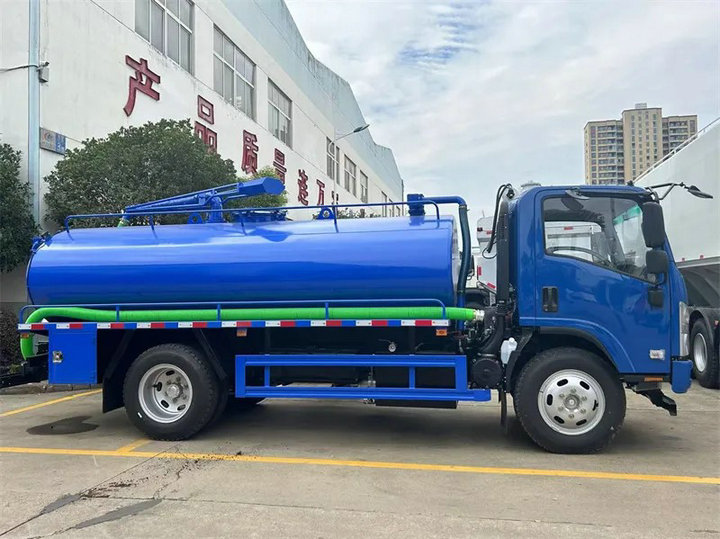 ISUZU Sewage Septic Vacuum Suction Tanker Truck (8)