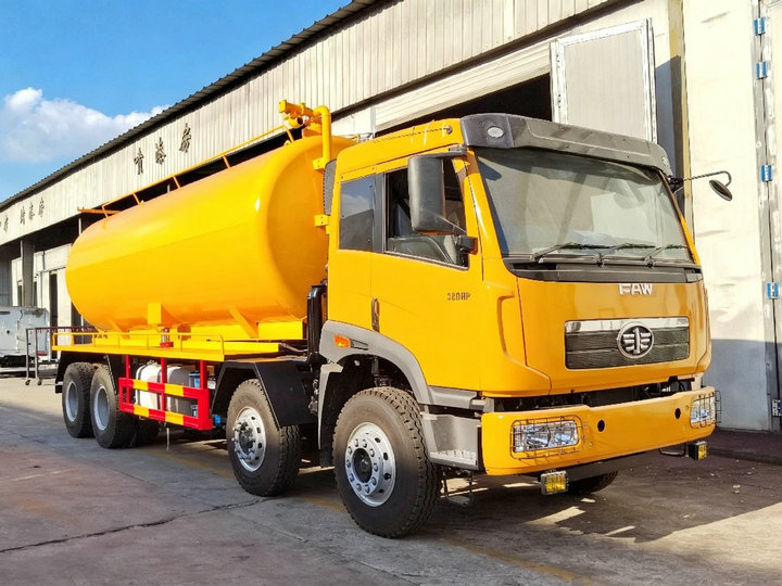 FAW Vacuum Tanker Sewage Suction Truck (3)