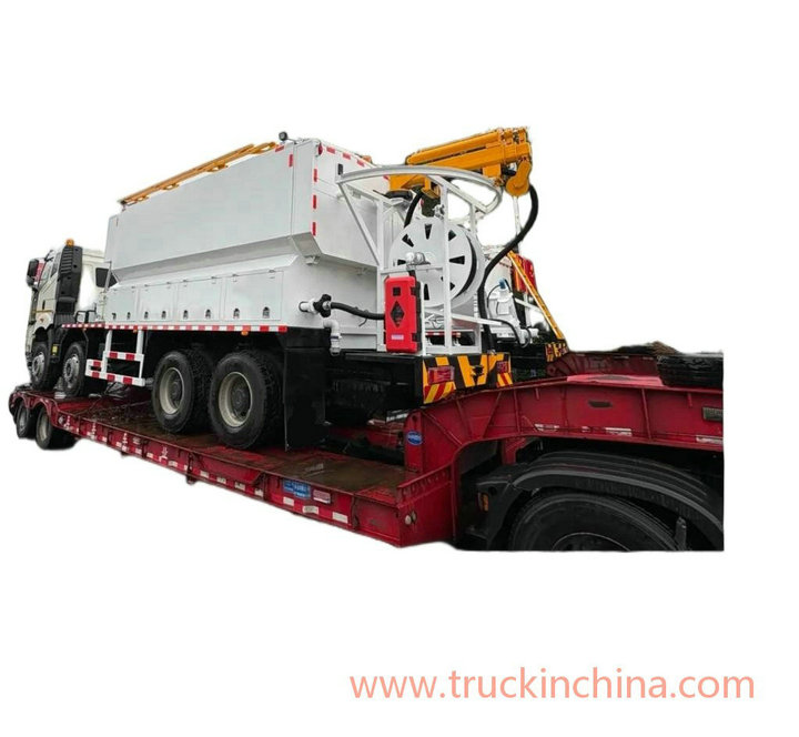 FAW 8x4 Mining Blasting Bulk Mixed Emulsion Explosives ANFO Truck