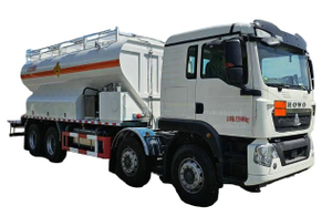 HOWO Mining Blasting On-site Bulk 17T Porous Granular ANFO Explosive Mixing And Charging Truck
